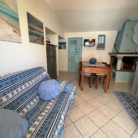 La Casetta Blu Apartment *